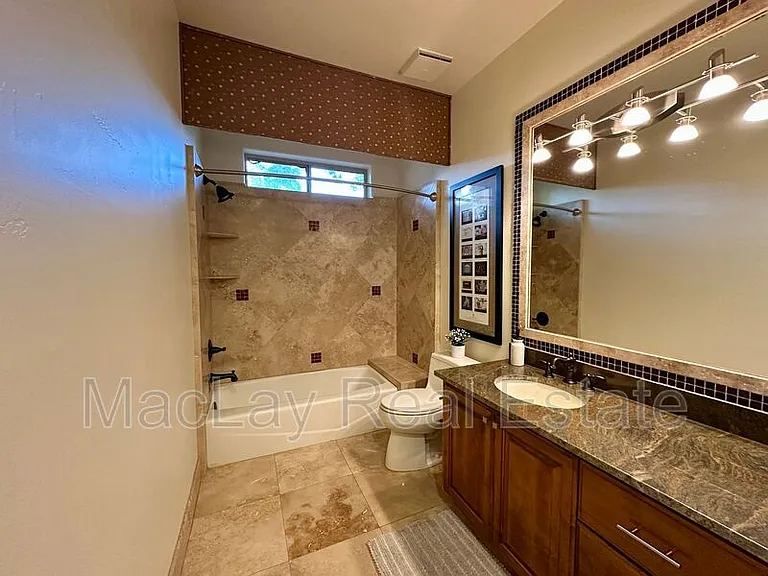 5711 W Linda Ln — Photo 43