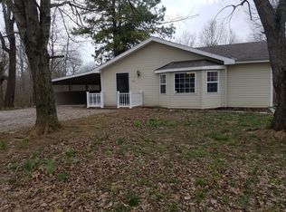 4094 Highway 764, Utica, KY 42376