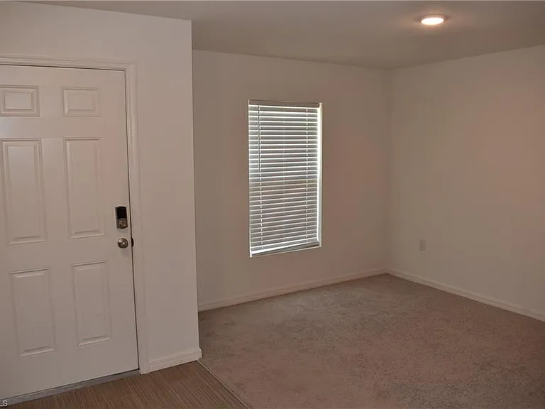 18080 Dublin Ave — Photo 23