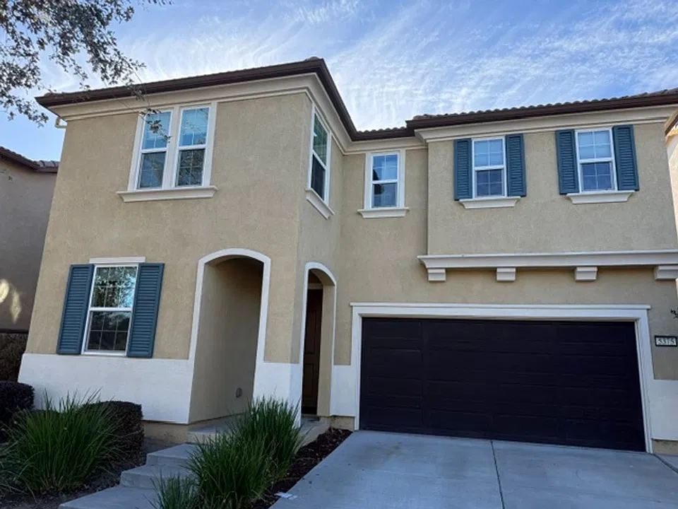 5375 Hampton Falls Way