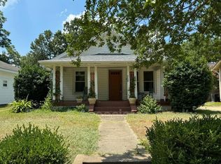 3129 Stanhope Ave, Raleigh, NC 27607