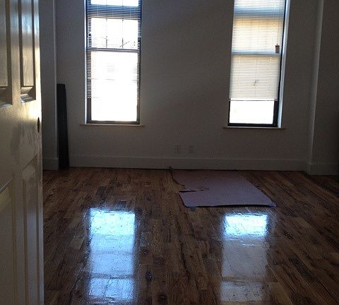 4th image of 490 Greene Ave
