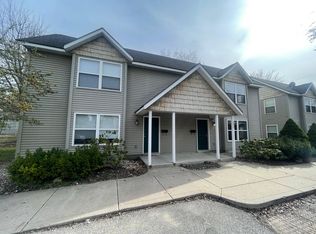 321 S Garfield Ave #B, Traverse City, MI 49686