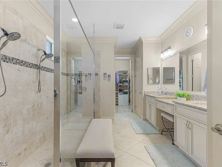 2736 Lambay Ct — Photo 23