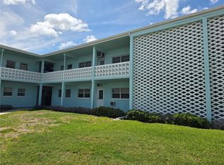 7050 Sunset Way APT 12, Saint Pete Beach, FL 33706