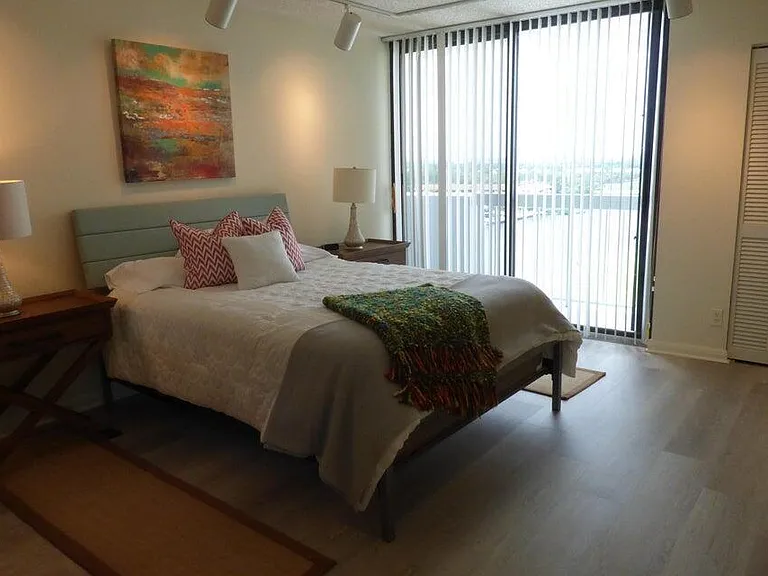 115 Lakeshore Dr #1548 — Photo 12