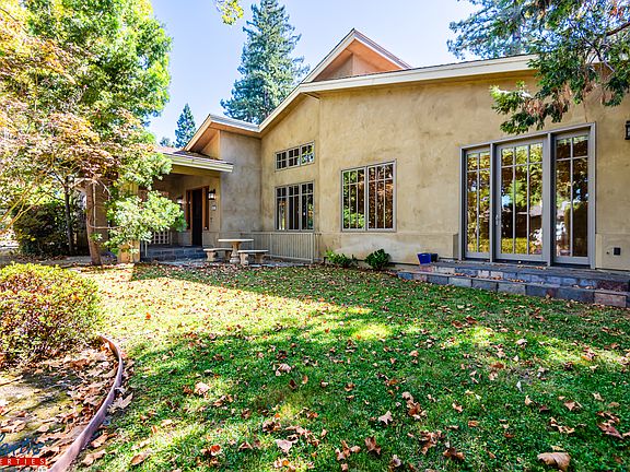 2nd image of 4014 Amaranta Ave