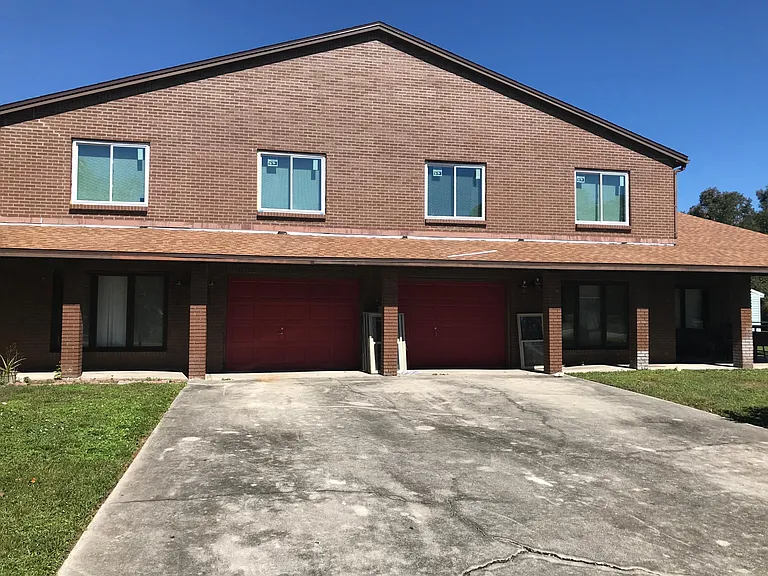 7035 Babcock Rd #B — Photo 12