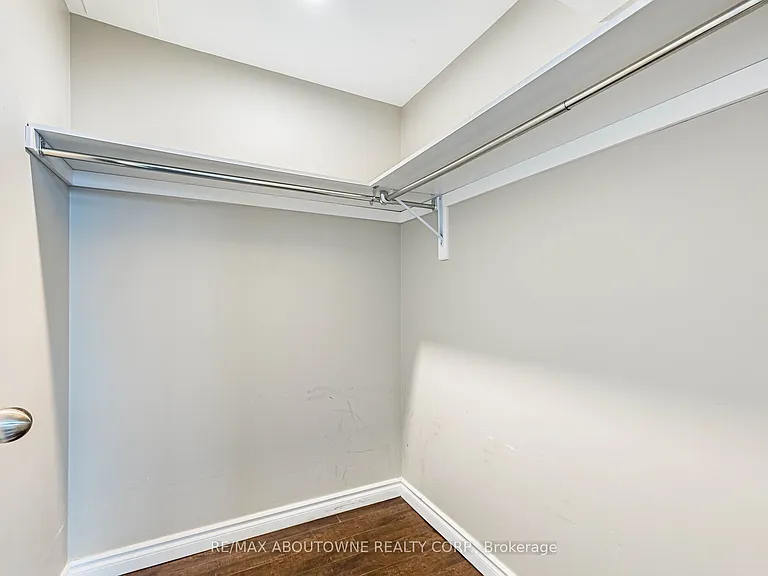 22 Ryan St #BASEMENT — Photo 16