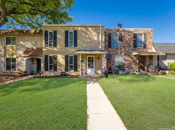 146 Amistad, Universal City, TX 78148