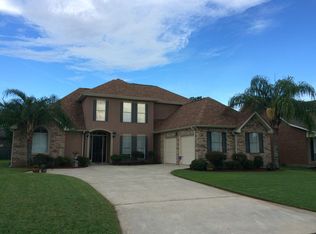37 Magnolia Trce, Harvey, LA 70058