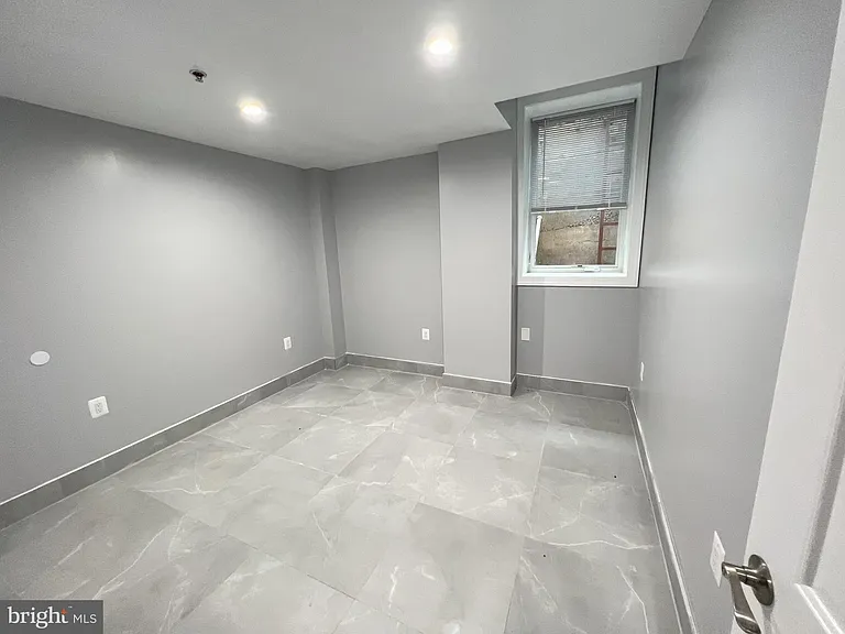 1611 Ridge Ave #15-1 — Photo 21