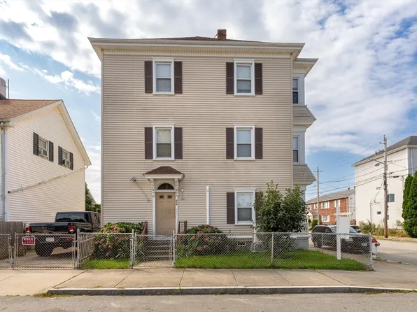 213 Beattie St, Fall River, MA 02723