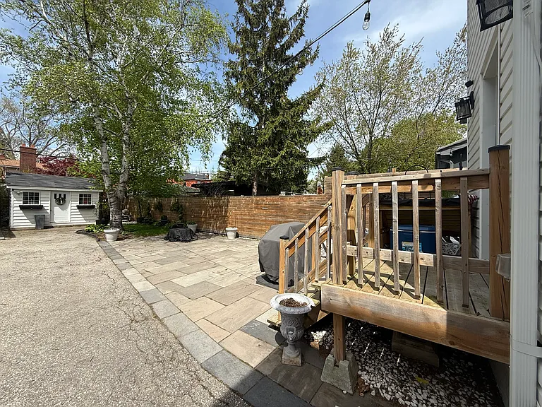 48 Albani St — Photo 30