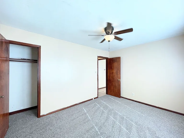 1427 N Harding Ave — Photo 14