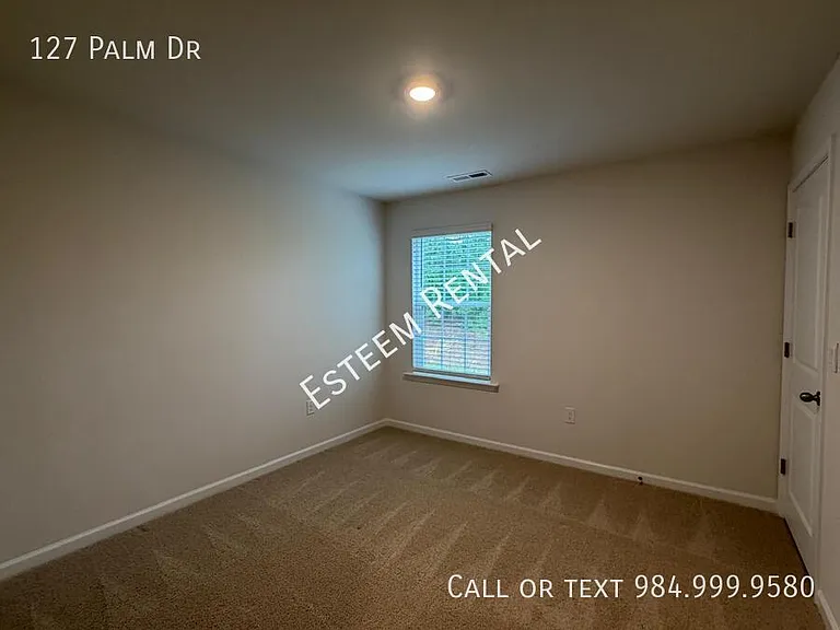 127 Palm Dr — Photo 24