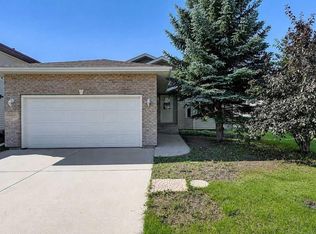 10309 74th Ave, Grande Prairie, AB T8W 2M6