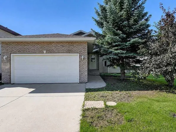 10309 74th Ave, Grande Prairie, AB T8W 2M6