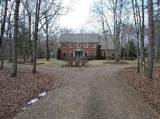 2149 Fairmount Rd W, Signal Mountain, TN 37377