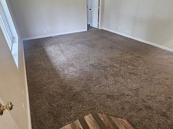 3rd image of 13714 148th Ave SE
