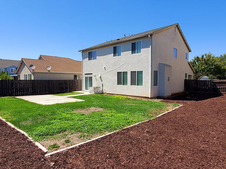 1618 Fontanella Way — Photo 35