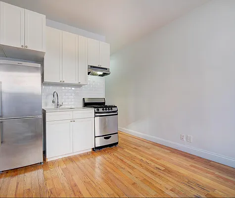 Rented by REAL New York | media 7