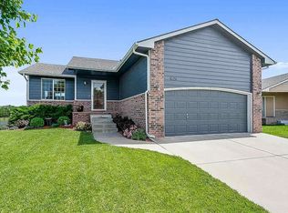 1624 S Herrington St, Wichita, KS 67207