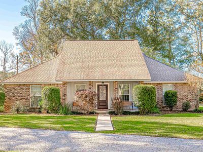 11141 Stringer Bridge Rd, Saint Amant, LA, 70774