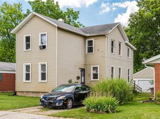 16 W Lindberg Dr, Fairborn, OH 45324