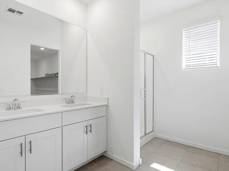 17791 W Woodlands Ave — Photo 9