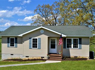 155 Glenda Ln, Lewisburg, WV 24901