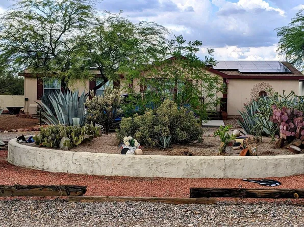 40812 N 251 Avenue, Morristown, AZ 85342