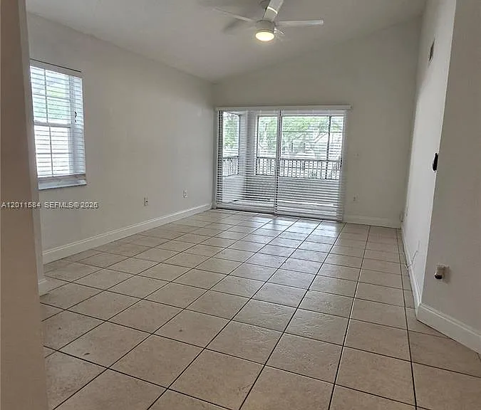 2880 N Oakland Forest Dr #214 — Photo 1