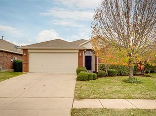 550 Hickory Ln, Fate, TX 75087