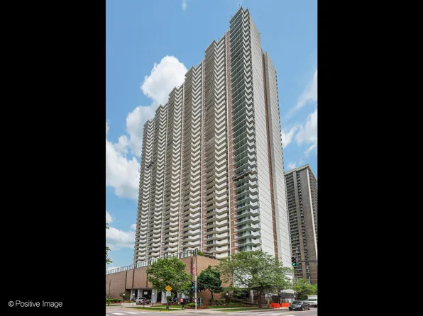 6033 N Sheridan Rd APT 25K, Chicago, IL 60660