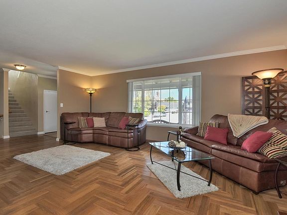 5th image of 6245 Purple Knoll Ct