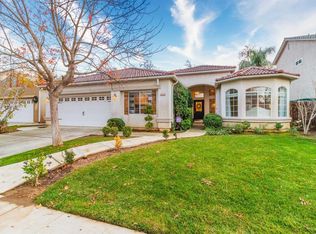 2436 Moody Ave, Clovis, CA 93619