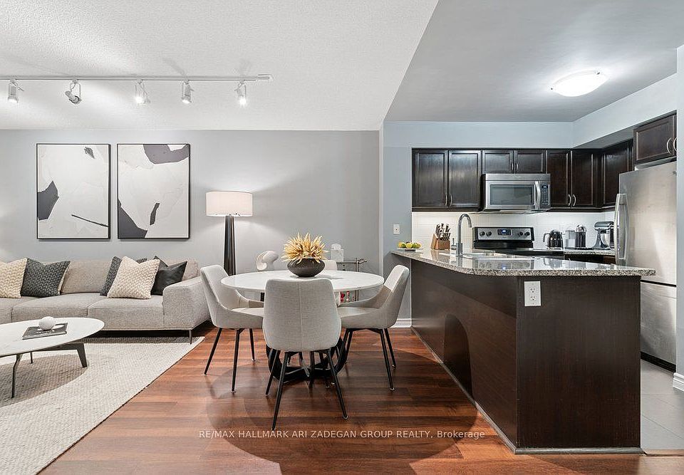 1st image of 19 Grand Trunk Cres #3108