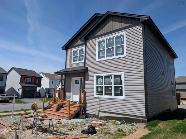 253 Alabaster Way, Halifax, NS B3P 0E9