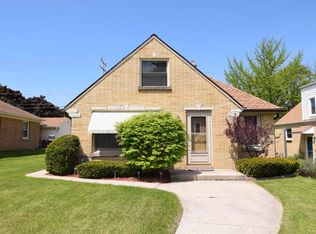 3263 S 35th St, Milwaukee, WI 53215