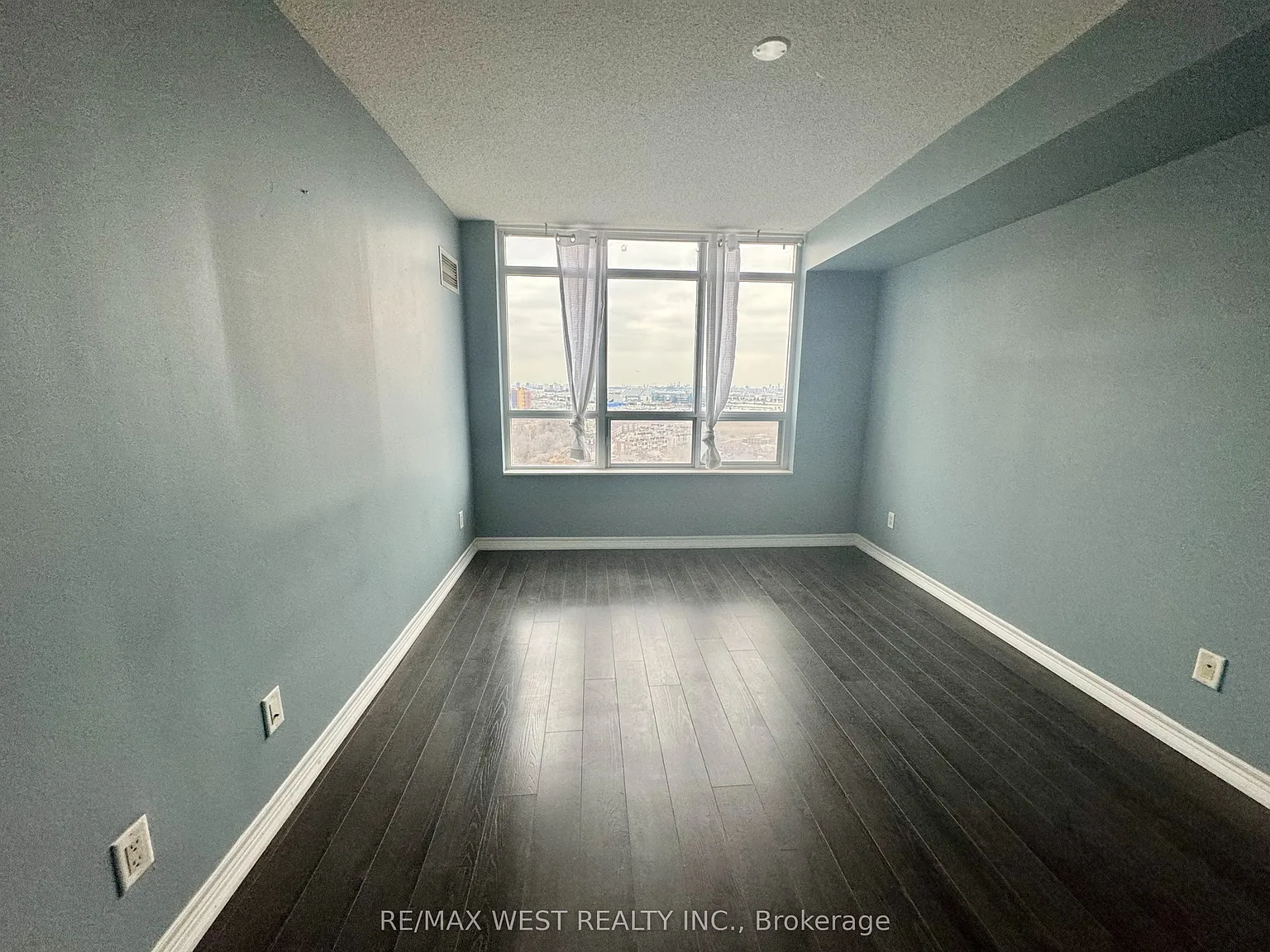 1 bed, $1,600 — Photo 3