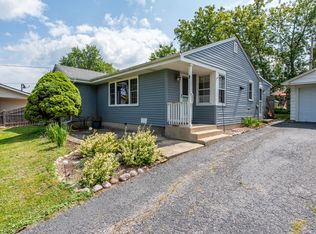 33098 N Cove Rd, Grayslake, IL 60030