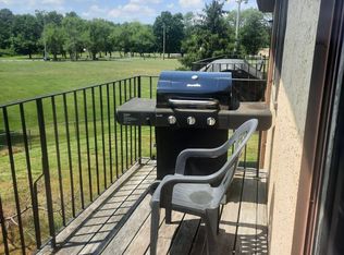 1036 Gum Pl #B, Huntingdon Valley, PA 19006