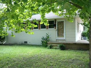 1011 Simmons St, New Bern, NC 28560
