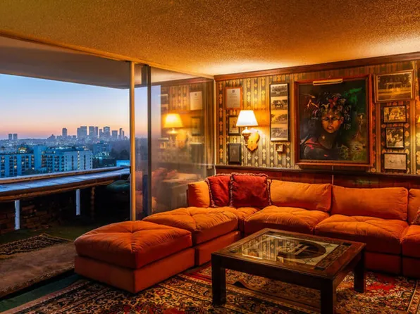 8787 Shoreham Dr APT 607, West Hollywood, CA 90069