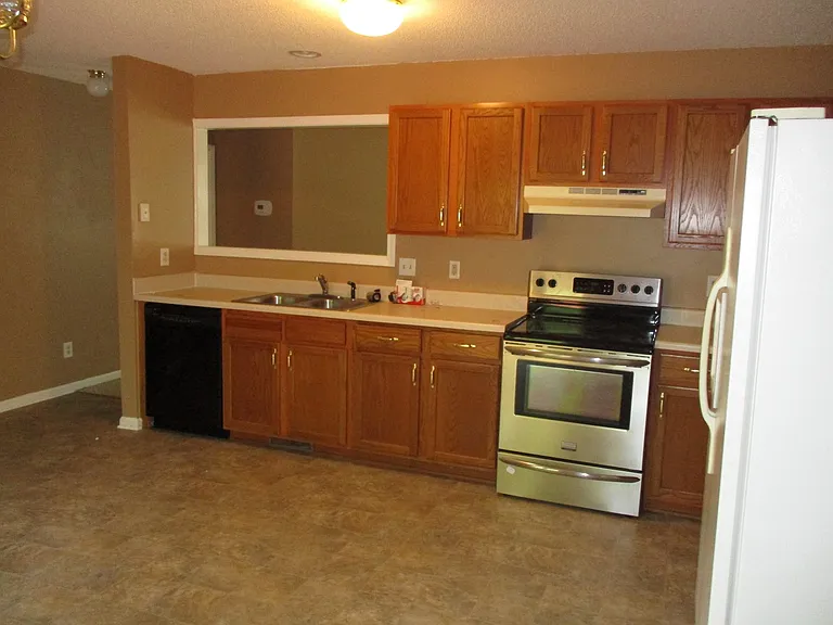 3169 Buckhorn Ct — Photo 4