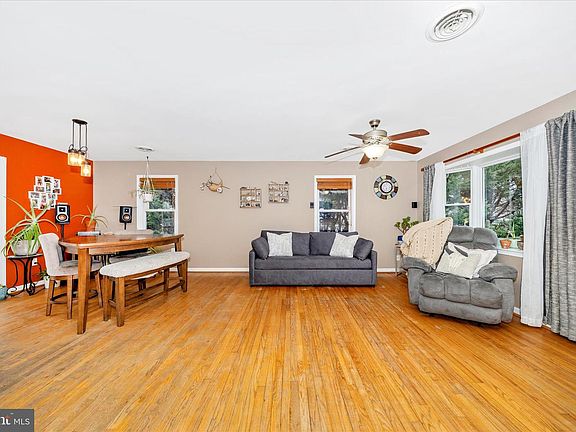 4th image of 4120 Petersville Rd