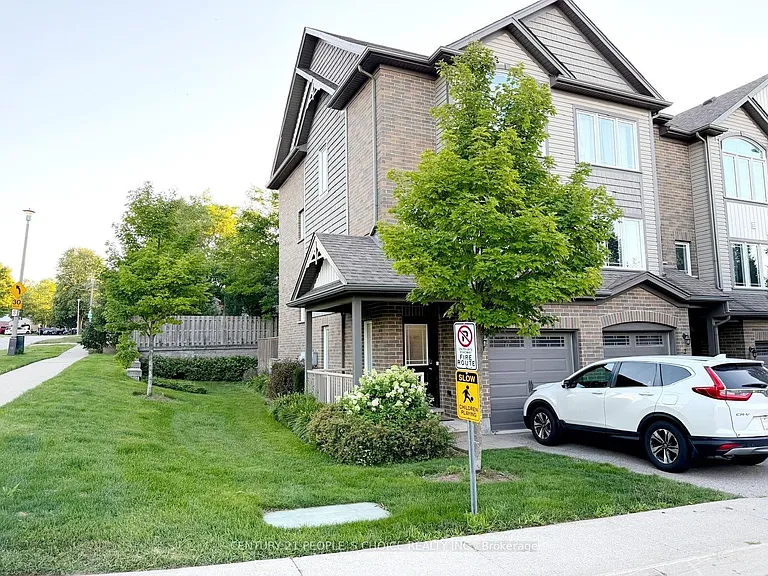 12 Poplar Dr #1 — Photo 2