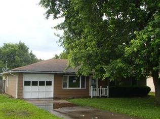 310 N Grant St, Garnett, KS 66032