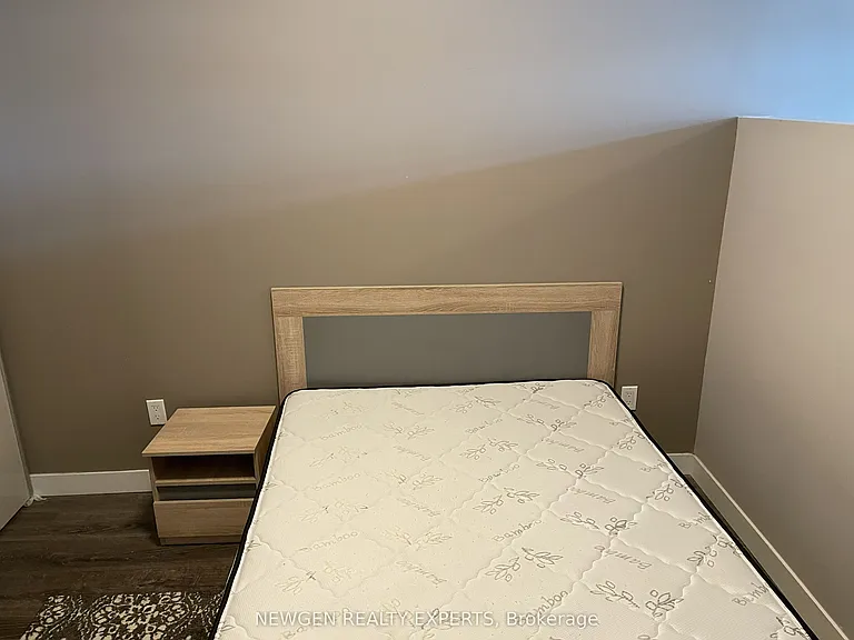 250 Albert St #720 — Photo 20